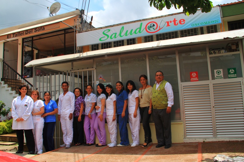 Archivo:Foto Fachada Personal 2011.jpg